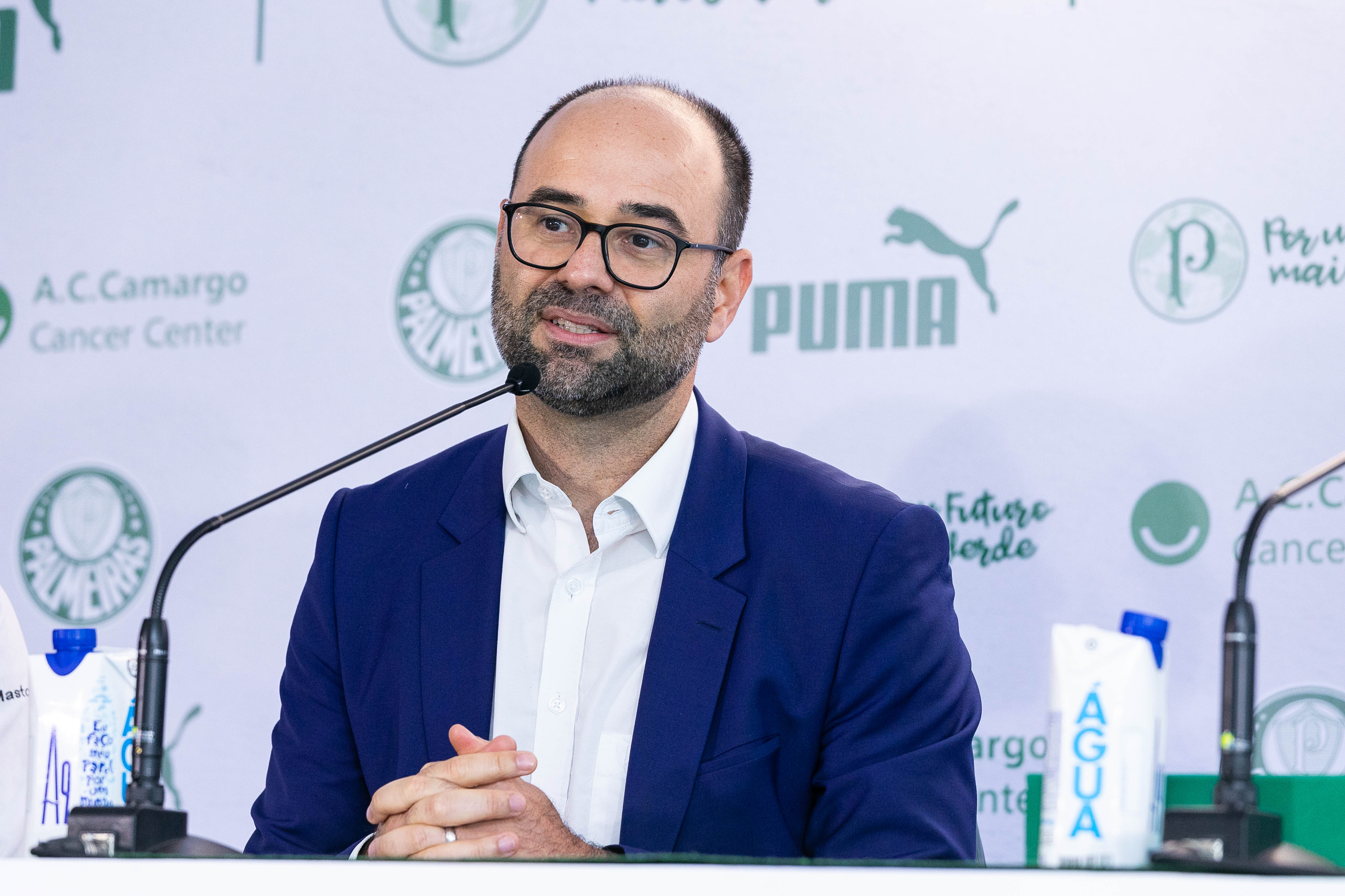 Palmeiras e PUMA lançam uniforme especial em apoio ao Outubro Rosa e Novembro Azul