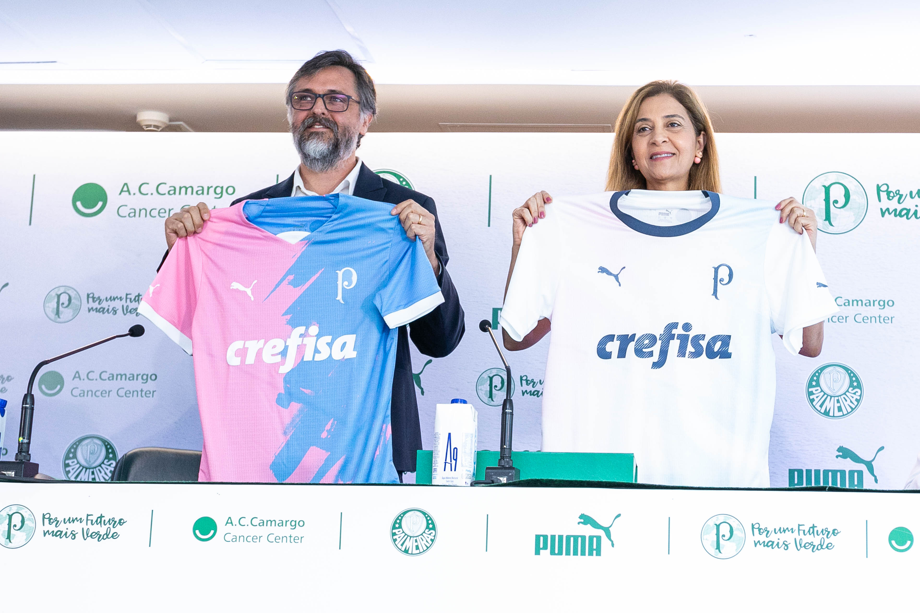 Palmeiras e PUMA lançam uniforme especial em apoio ao Outubro Rosa e Novembro Azul