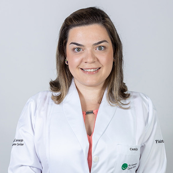 Camila Illyes Gomes