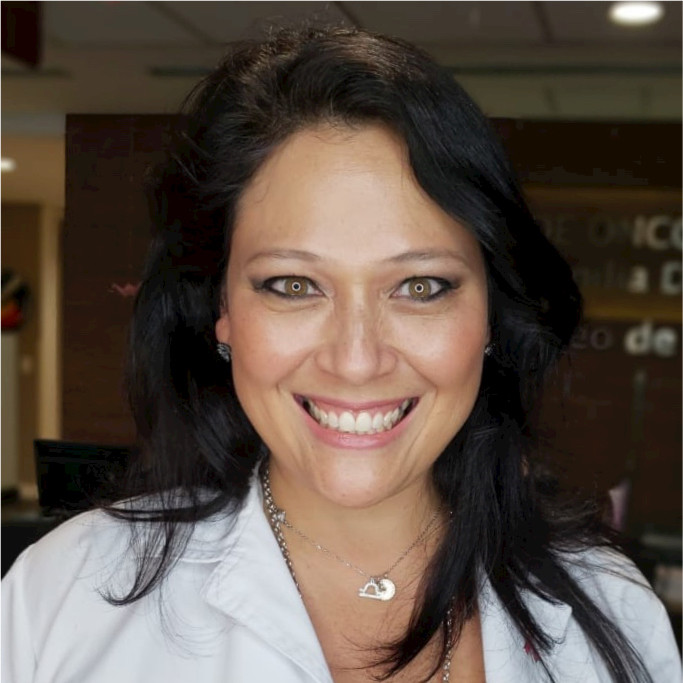 ana-fernanda-yamazaki-centrone