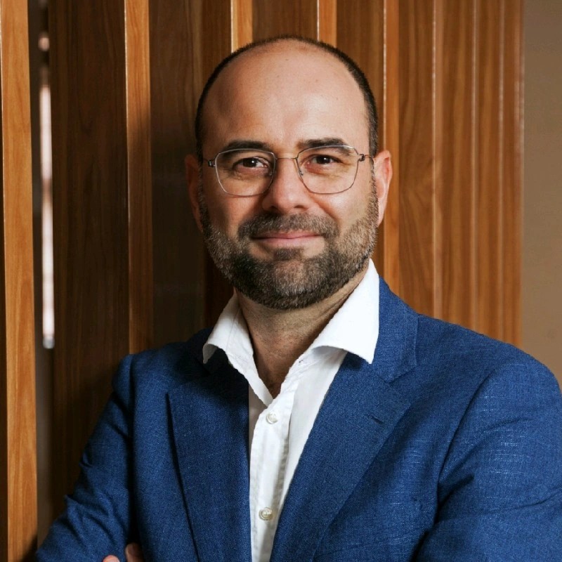 victor-piana-de-andrade.jpg