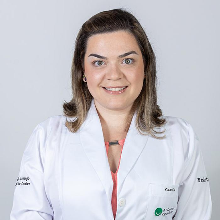 Camila Illyes Gomes