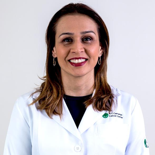 Paula Moura Mendonça