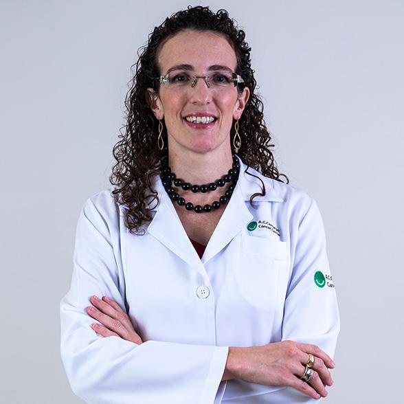 Paula Angelica Lorenzon Silveira