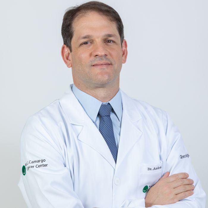 André Lopes de Farias e Silva