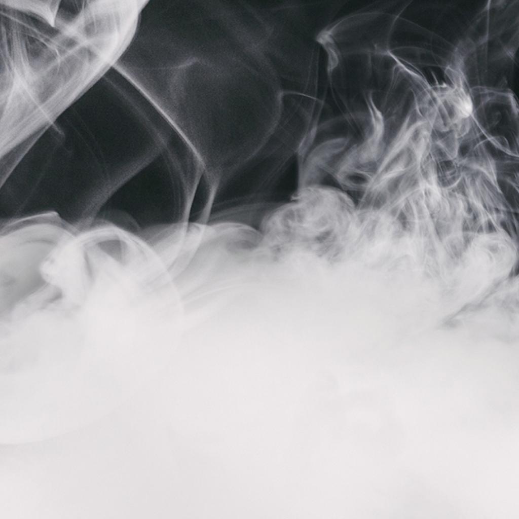 fumaça cigarro eletrônico