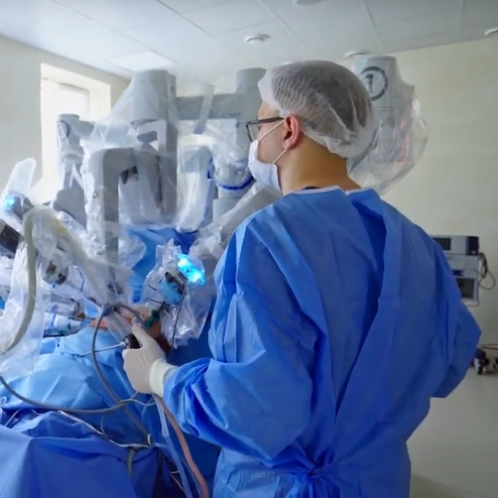 benefícios da cirurgia robótica para câncer de pulmão